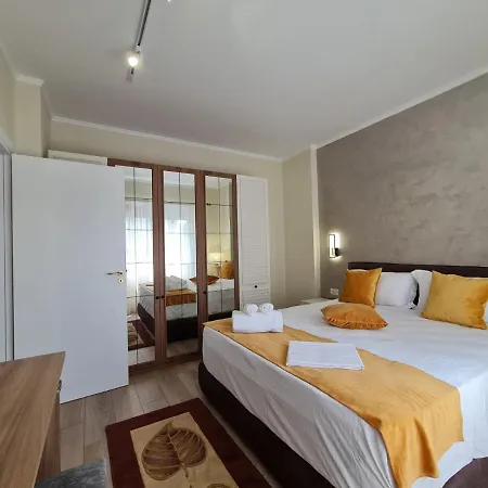 Center Luxury Orange 9a Apartment