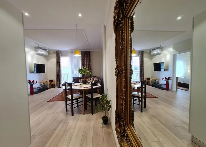 Center Luxury Orange 9a Apartment