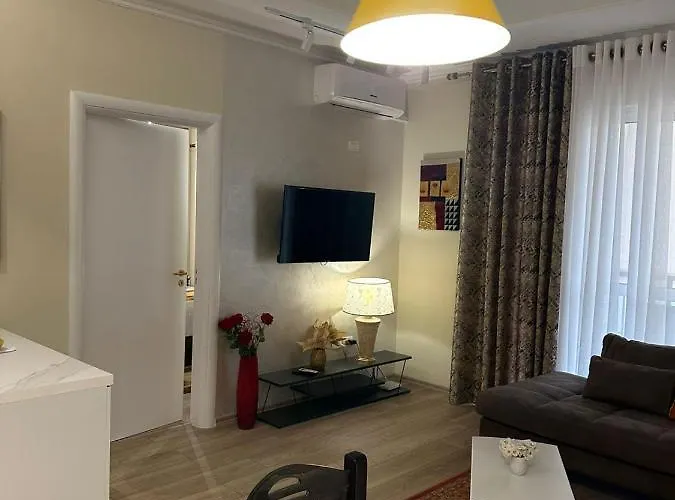 Lägenhet Center Luxury Orange 9a Tirana